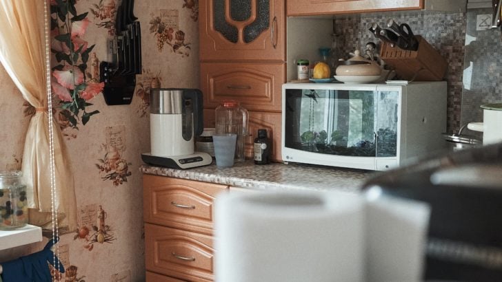 Photo of room with microwave oven