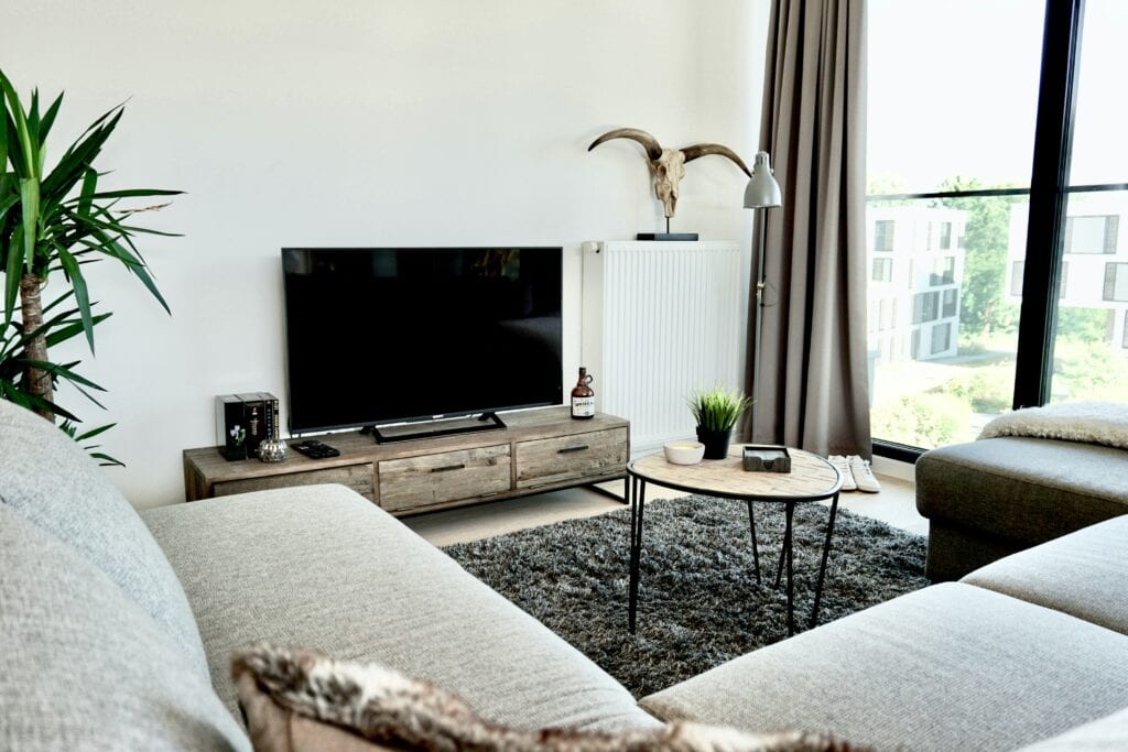 Photo of a living room with a flat screen TV