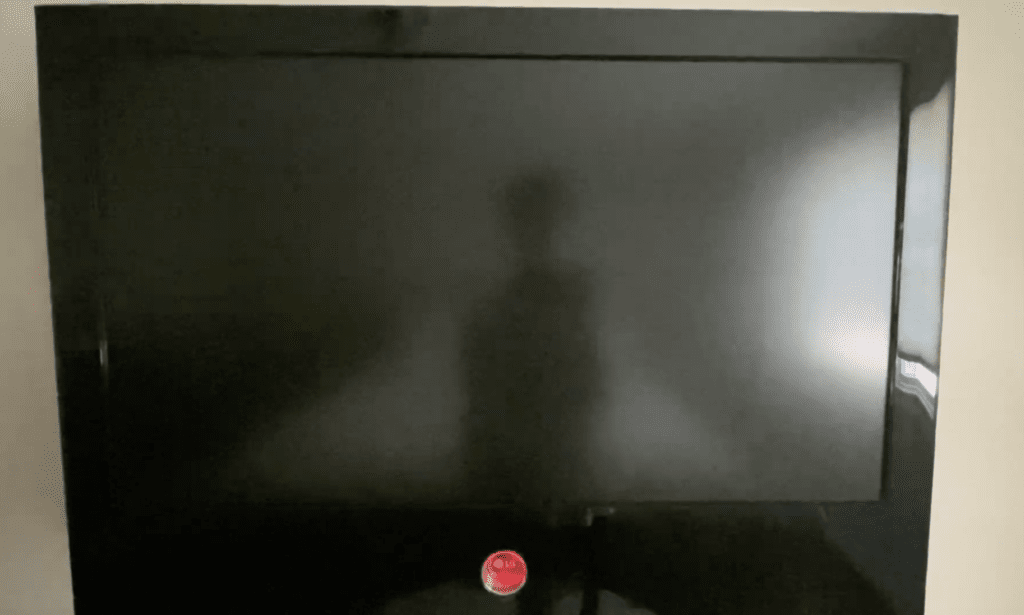 Photo of an old LG LCD TV