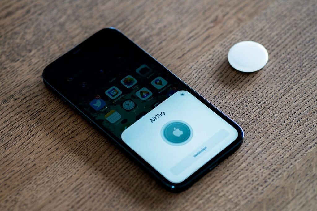 AirTag app showing on an iPhone