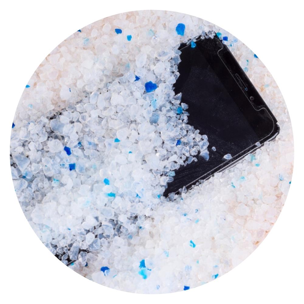 phone under silica gel beads