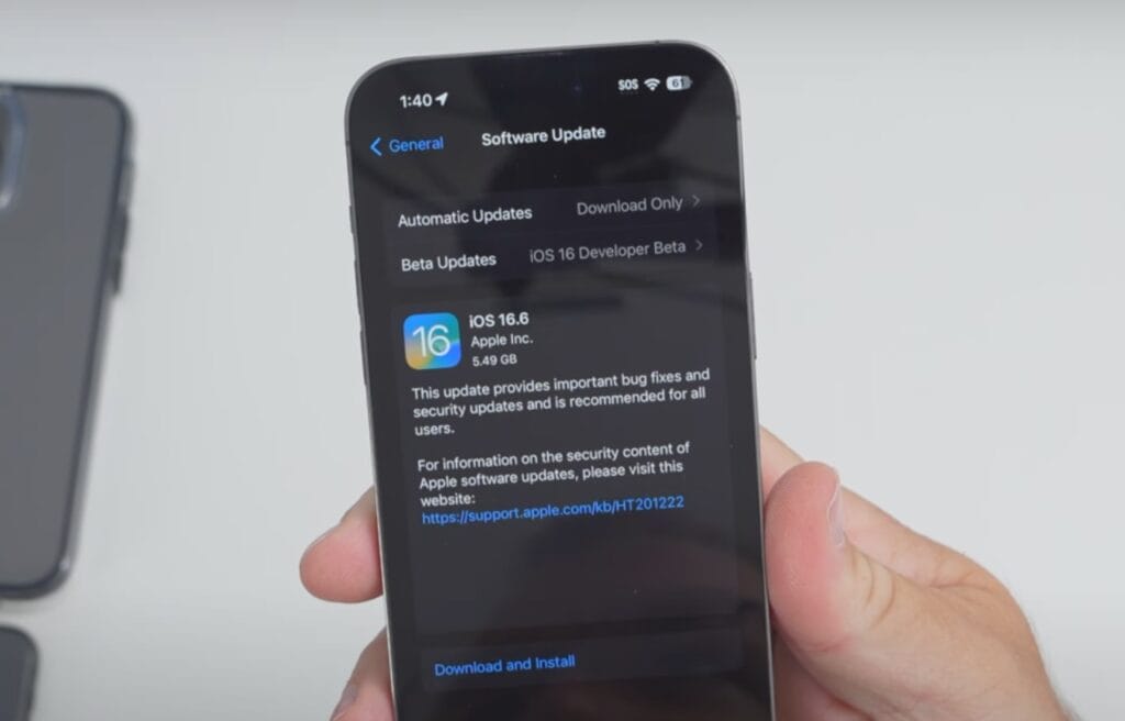 iPhone screen during software update