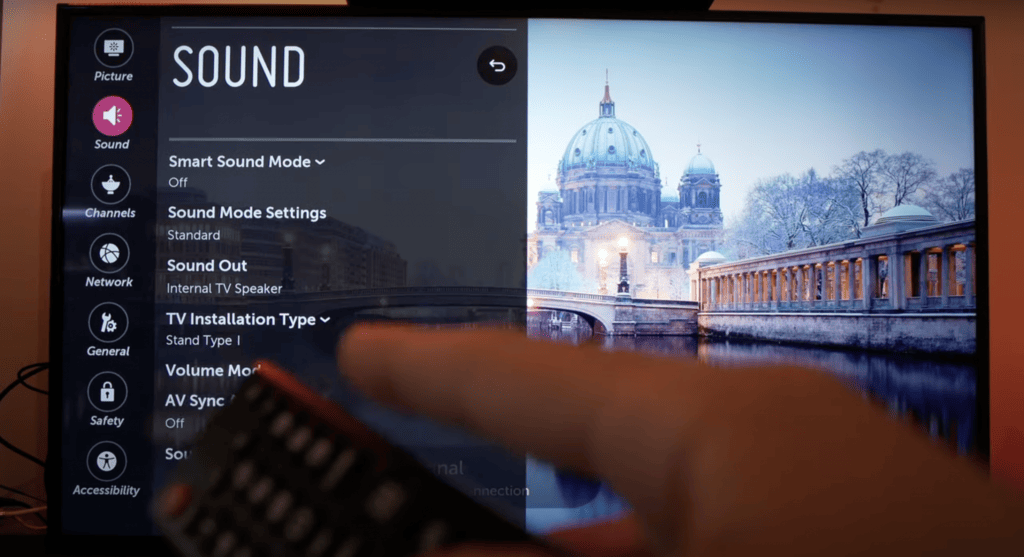 LG TV and its sound settings